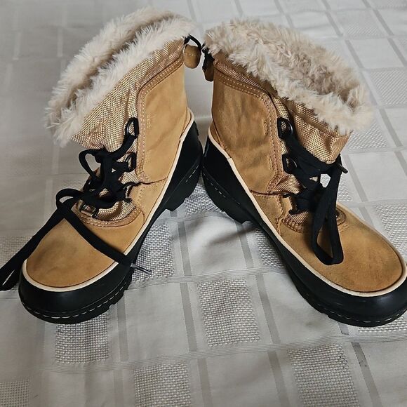 Sorel Kid's Girl Tan Winter Boots - Picture 12 of 16